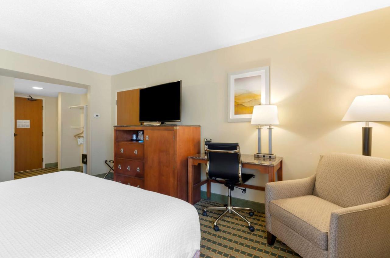 Best Western North Roanoke Troutville Εξωτερικό φωτογραφία